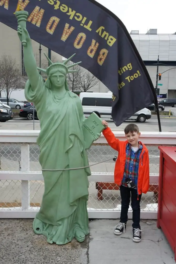 Statue of Liberty at the Hudson River