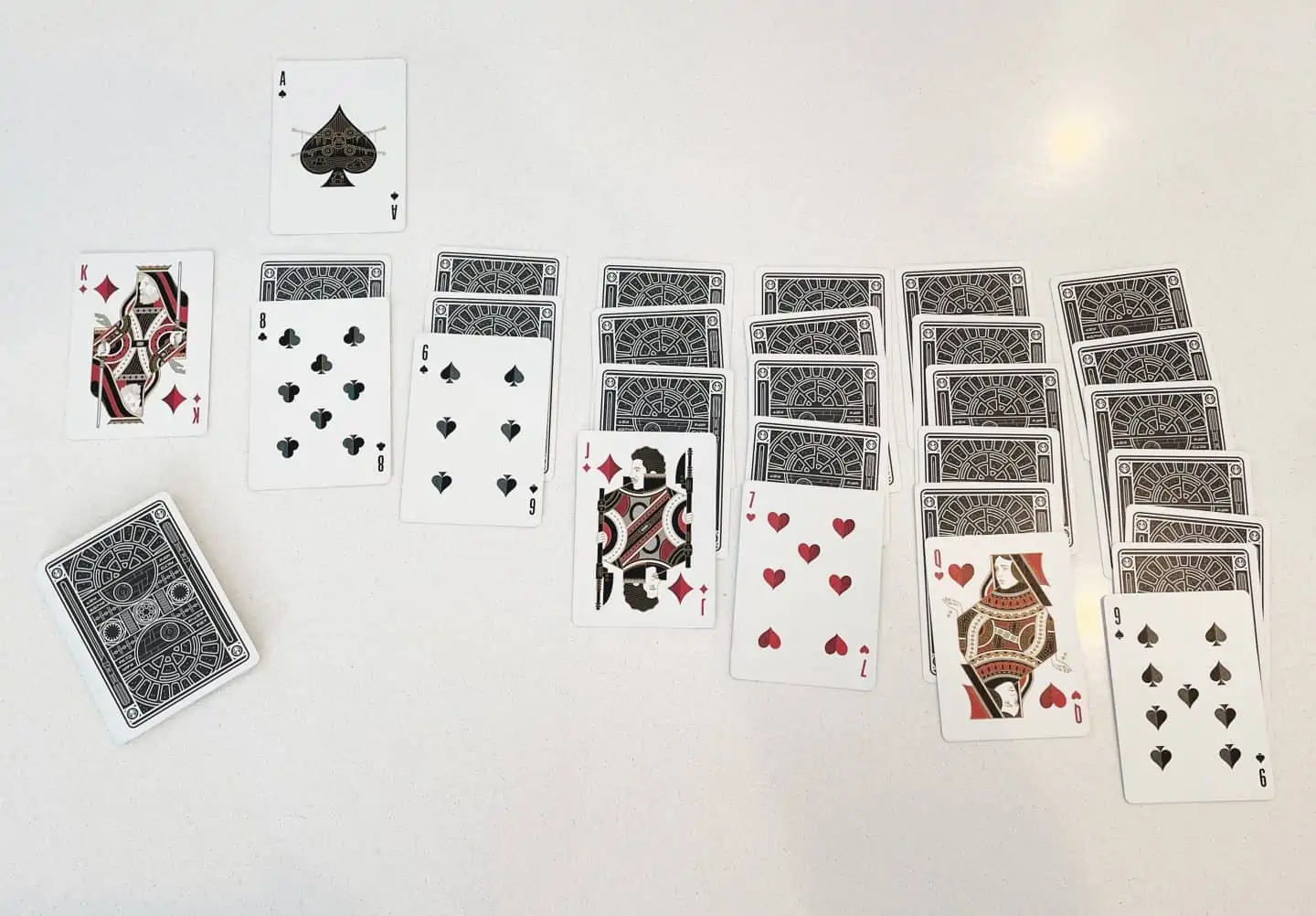 One player card game - solitaire